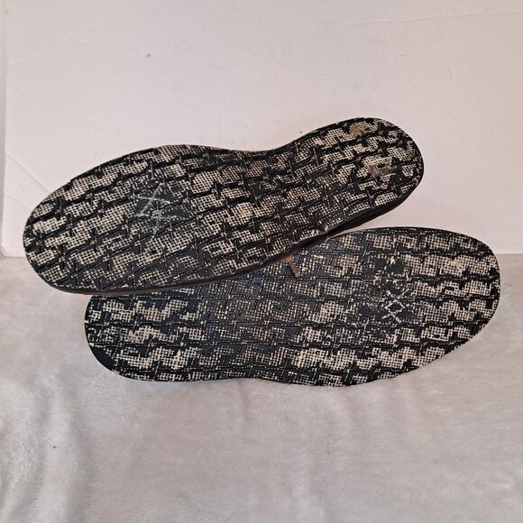 John Varvatos U.S.A. Corduroy Chukka Boots Mens 11.5M Tan Desert - Picture 7 of 13